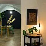 Monahouse - Eleganza Comfort Su Via Etnea Nel Cuore Di Catania