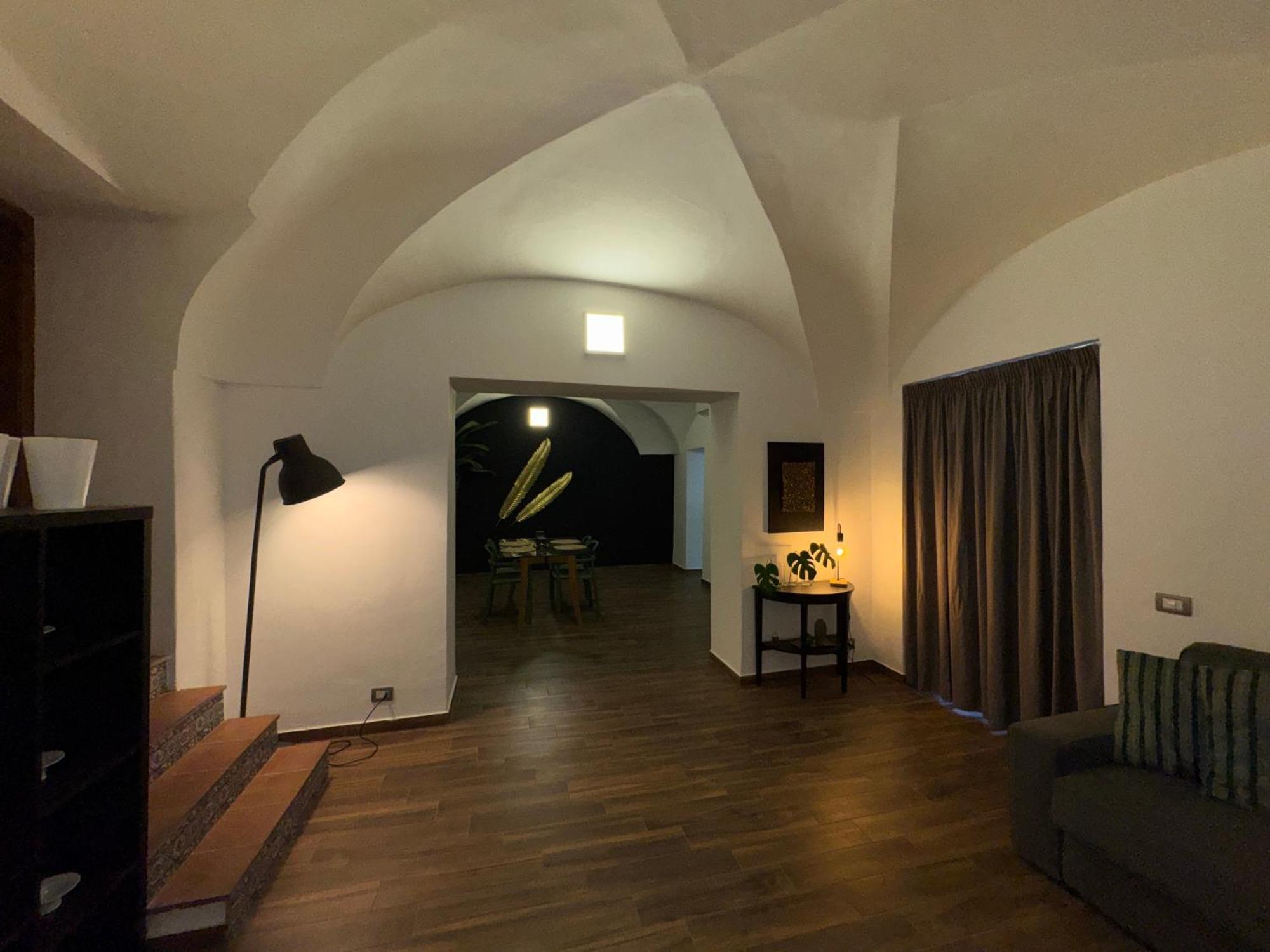 Monahouse - Eleganza Comfort Su Via Etnea Nel Cuore Di * Aeroporto di Catania Fontana Rossa