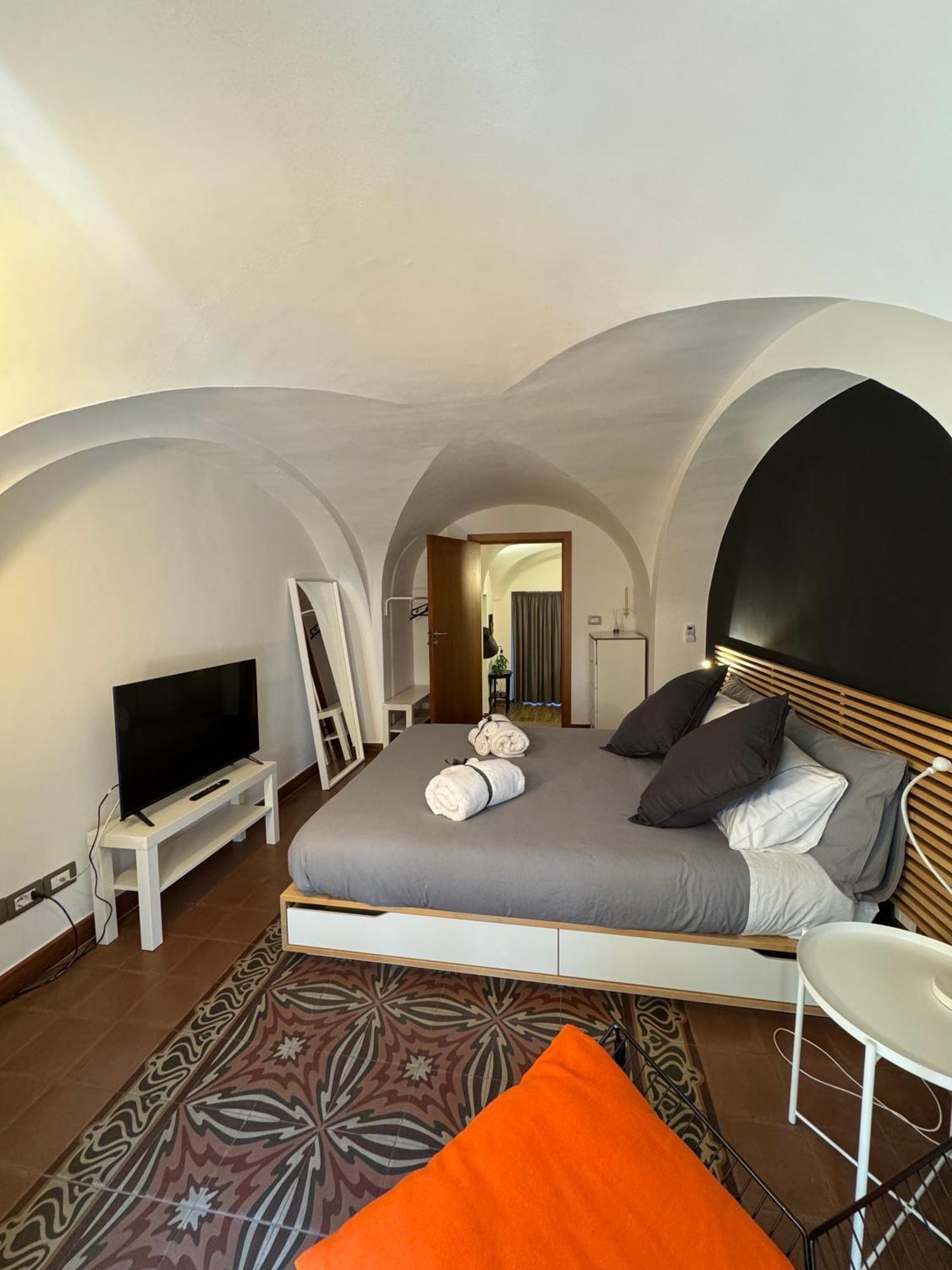 Monahouse - Eleganza Comfort Su Via Etnea Nel Cuore Di Appartamento *