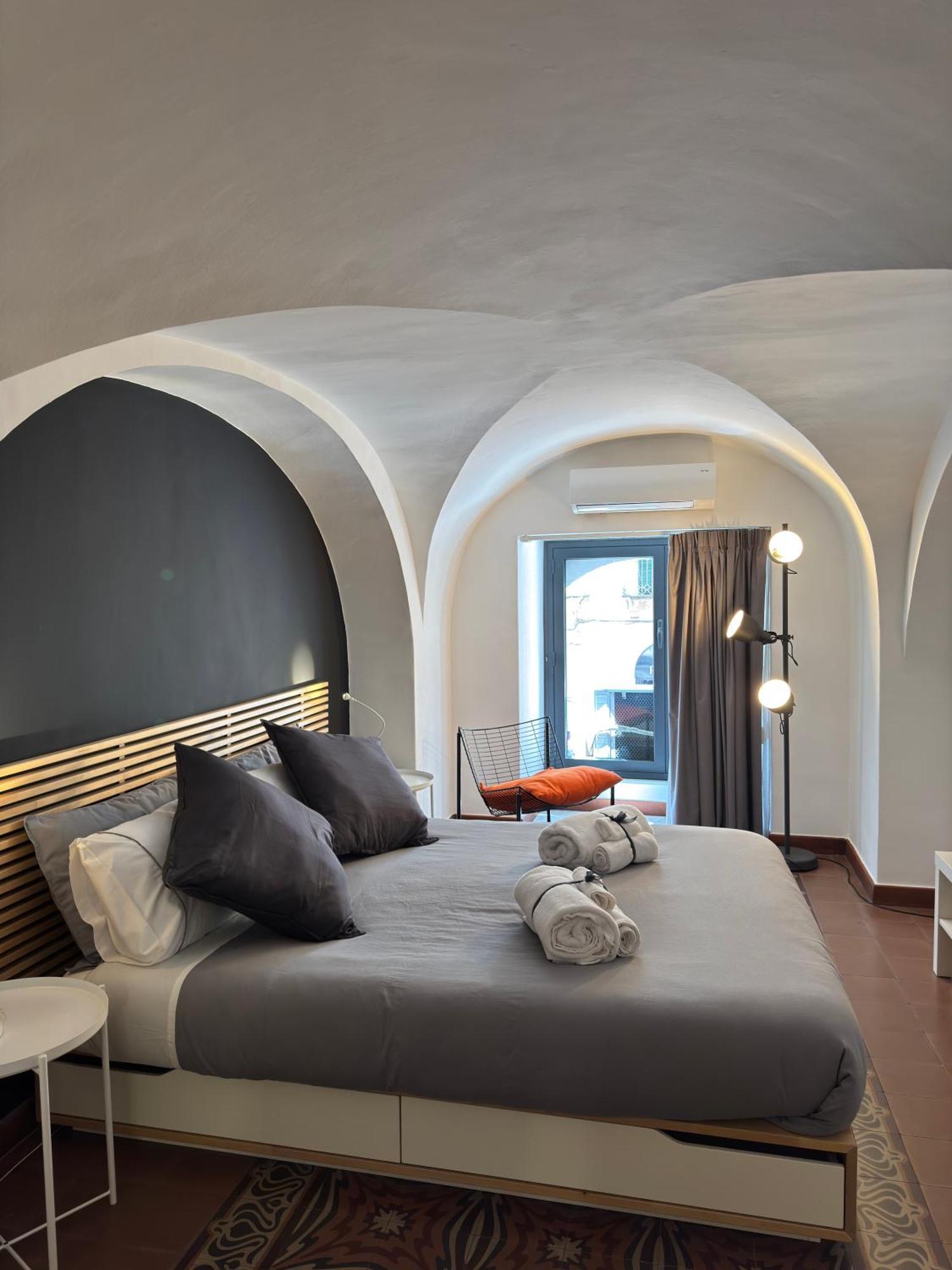 Monahouse - Eleganza Comfort Su Via Etnea Nel Cuore Di Appartamento *